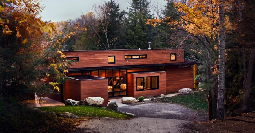 View of approach to Hurteau-Miller Residence