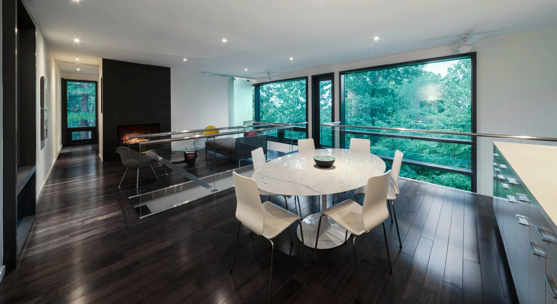 View of Chelsea Hill House dining area