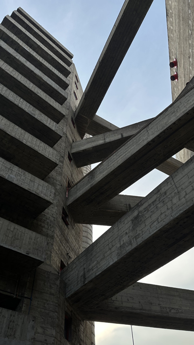 SESC Pompéia sports tower walkways, São Paulo, Brazil.